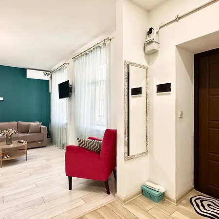 Center Апартаменти *