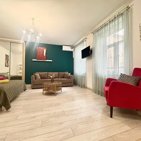 Center Апартаменти
